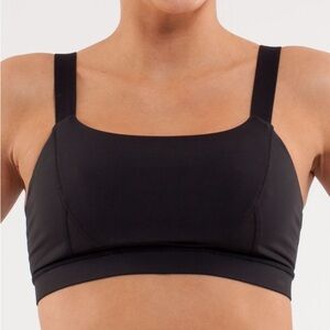 Lululemon Adjust Me Bra EUC Black Sz 4